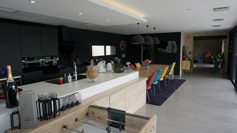 Maison en pierre - 234 m² - 5 pièces