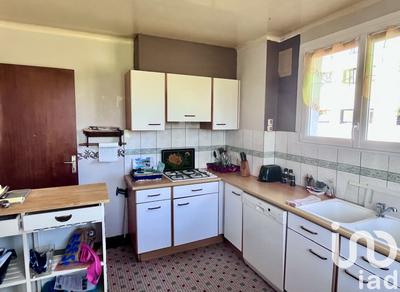 Maison - 91 m² - 6 pièces