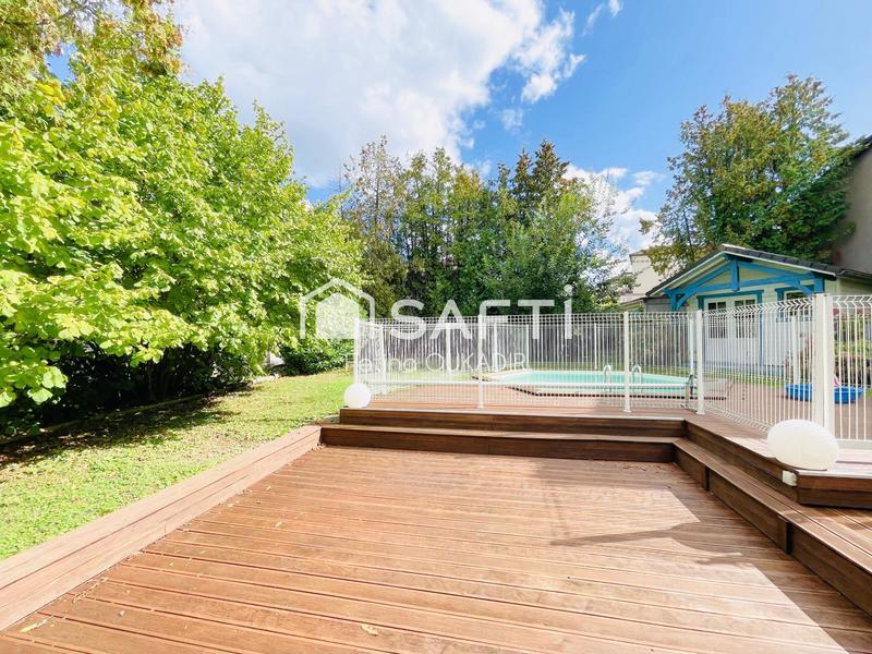 Maison - 173 m² - 6 pièces