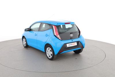 Toyota Aygo 1.0 Vvt-i X-Play 5p 69 ch