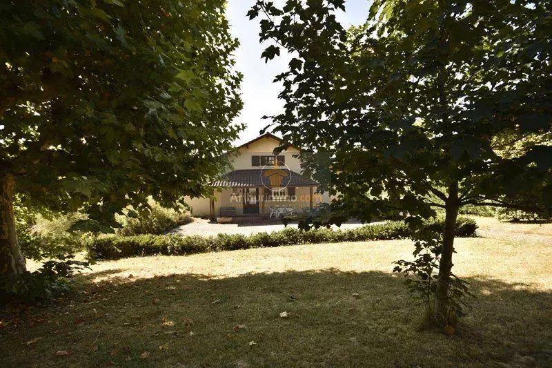 Maison - 122 m² - 6 pièces