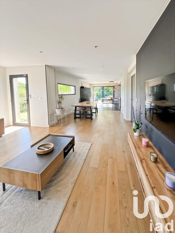 Maison - 160 m² - 6 pièces