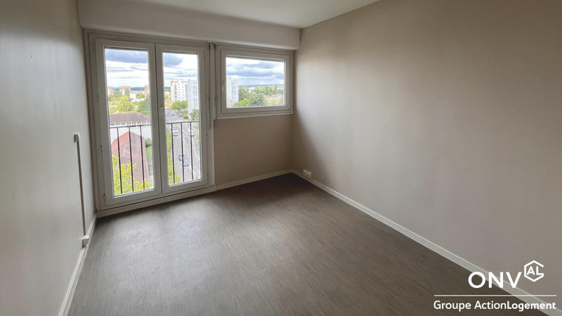 Appartement - 92 m² - 5 pièces