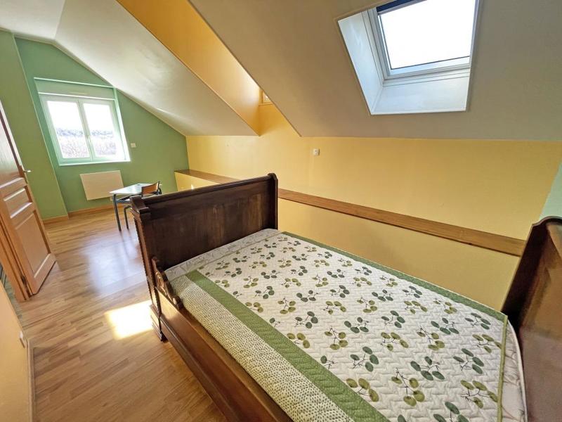 Maison - 205 m² - 4 pièces