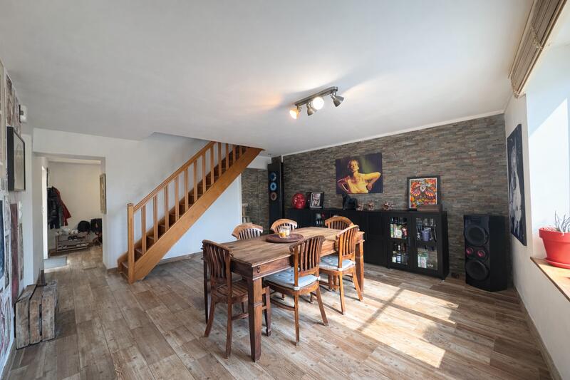 Maison - 168 m² - 6 pièces