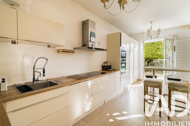 Maison - 170 m² - 7 pièces