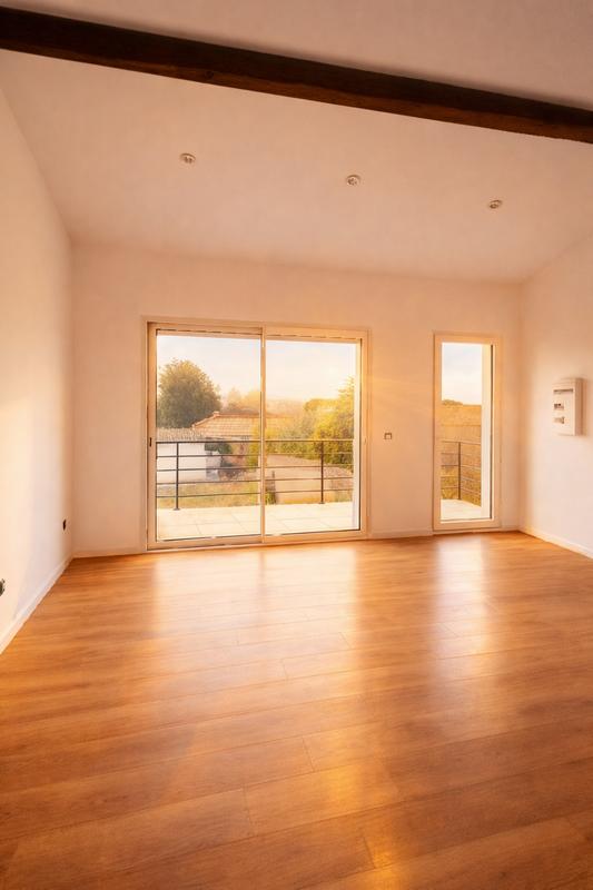 Maison - 80 m² - 4 pièces