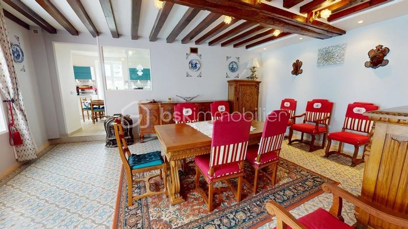 Demeure - 420 m² - 11 pièces