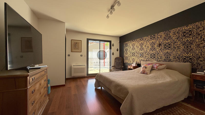 Maison - 167 m² - 6 pièces