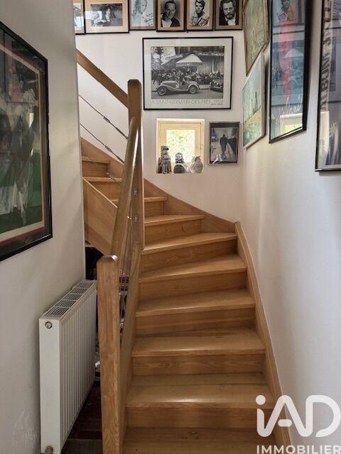 Maison - 218 m² - 6 pièces