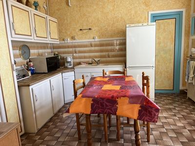 Maison - 88 m² - 4 pièces