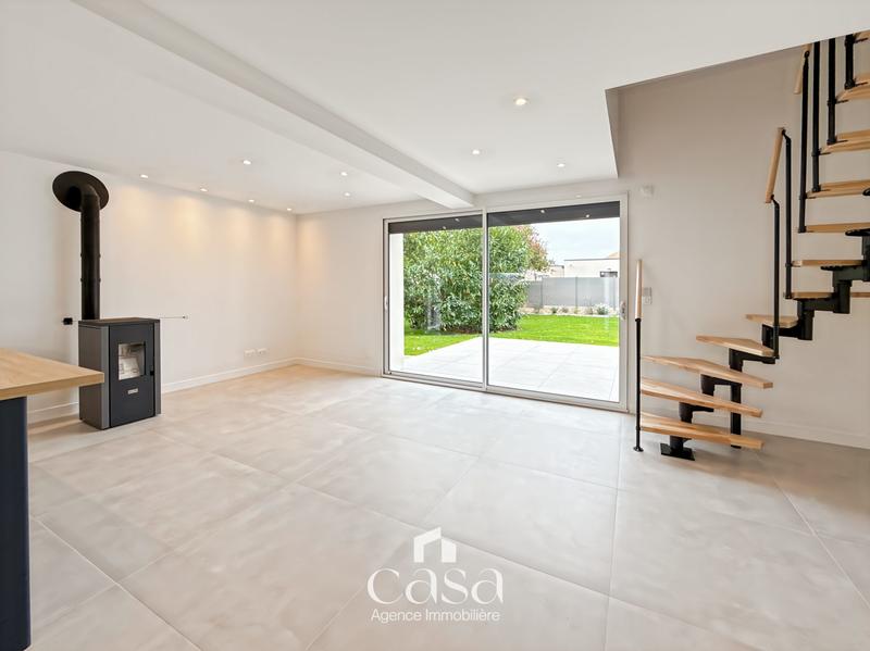 Maison traditionnelle - 101 m² - 5 pièces