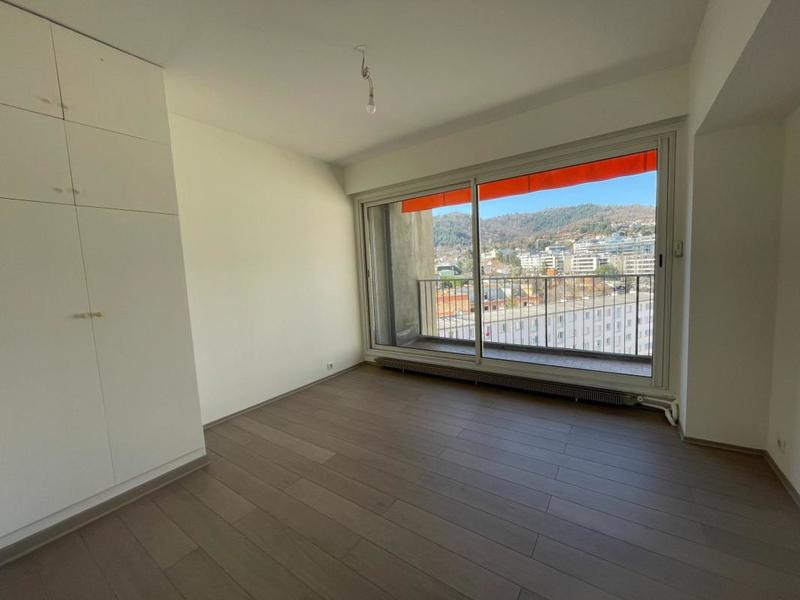 Appartement - 101 m² - 4 pièces