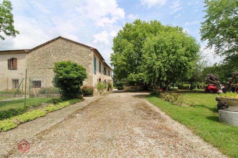 Ferme - 153 m² - 6 pièces