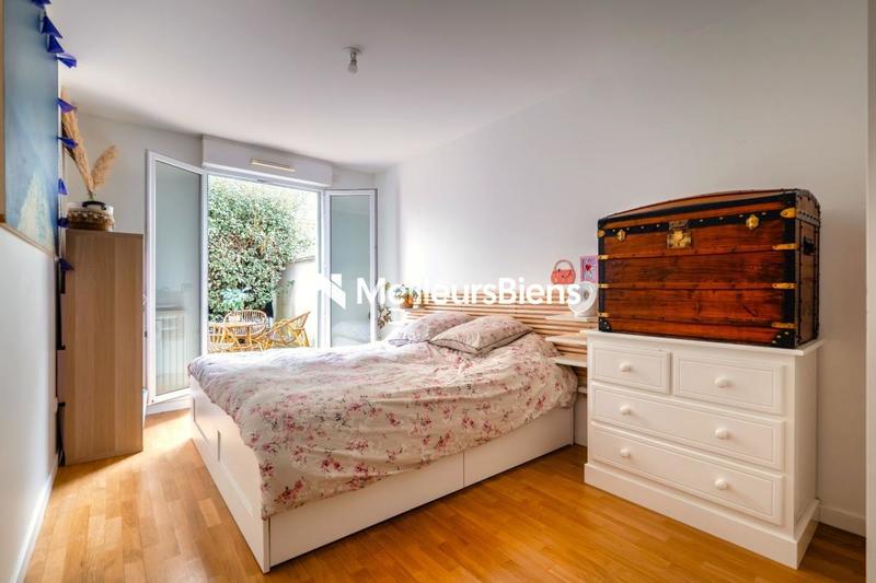 Appartement - 82 m² - 4 pièces