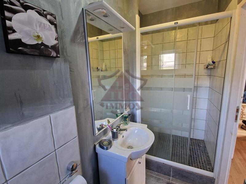 Maison - 197 m² - 8 pièces