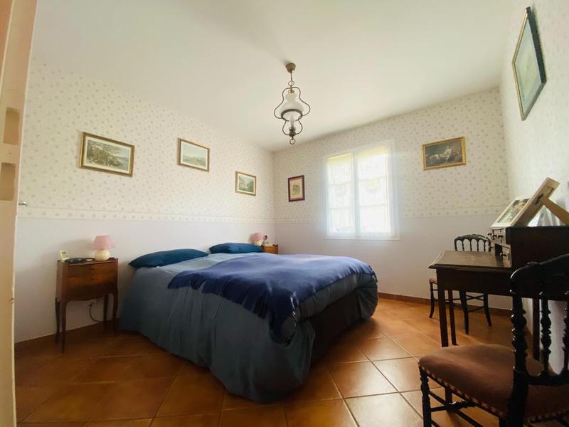 Maison - 183 m² - 8 pièces