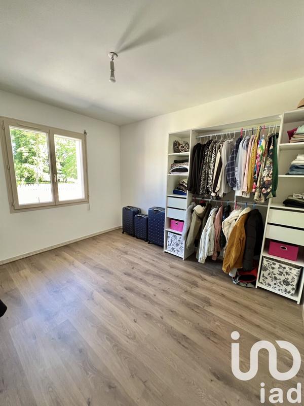 Maison - 201 m² - 8 pièces