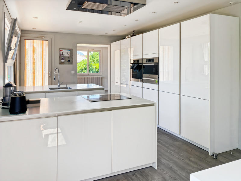 Maison - 162 m² - 6 pièces