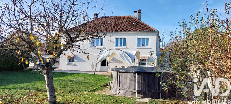 Maison - 161 m² - 6 pièces