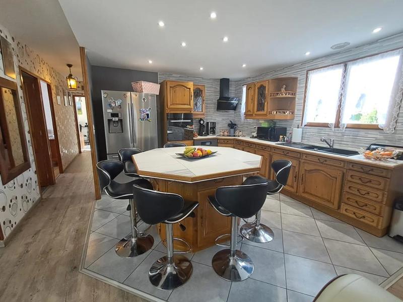 Maison - 158 m² - 6 pièces