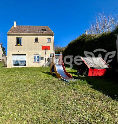 Maison - 120 m² - 7 pièces