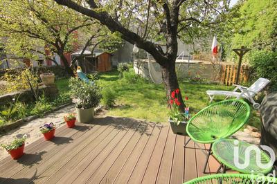 Maison - 195 m² - 7 pièces