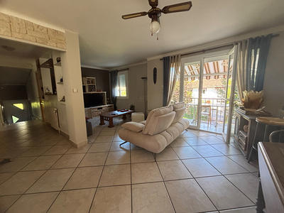 Maison - 80 m² - 5 pièces