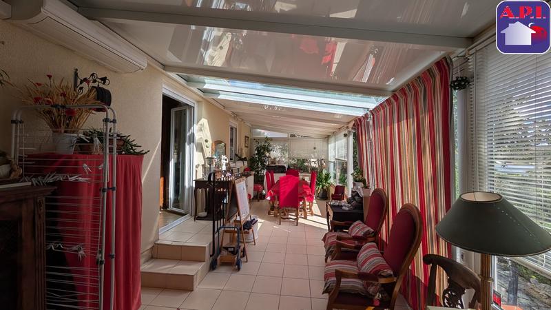 Maison - 163 m² - 6 pièces