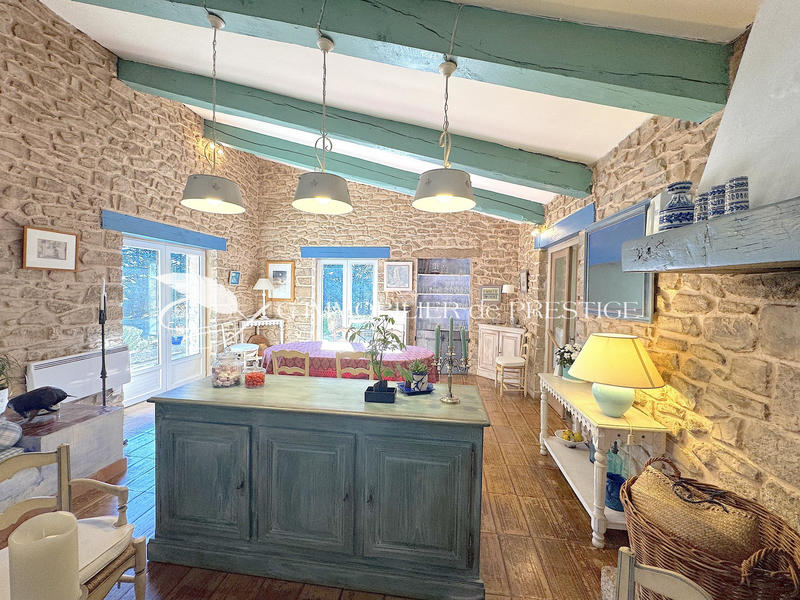 Bastide - 191 m² - 6 pièces