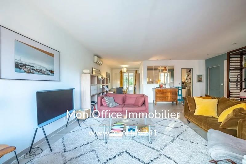 Maison - 105 m² - 4 pièces