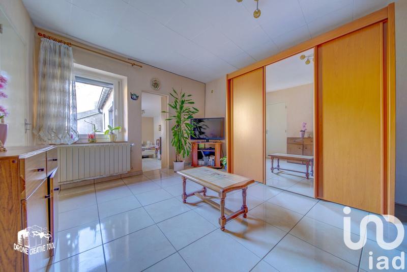 Maison - 97 m² - 5 pièces