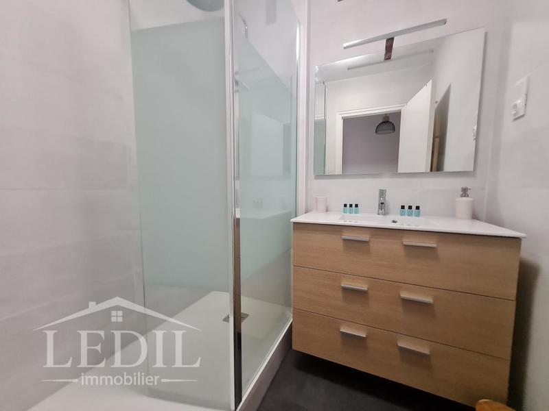 Appartement - 92 m² - 4 pièces