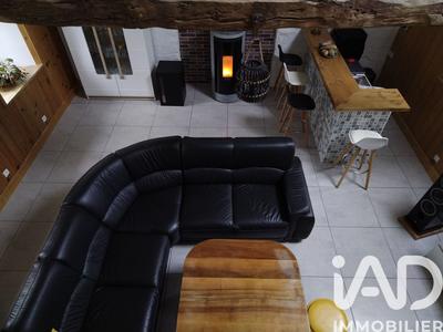 Maison - 210 m² - 8 pièces