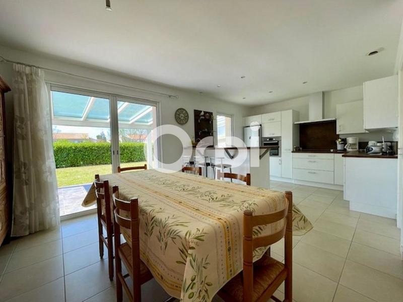 Maison - 91 m² - 5 pièces