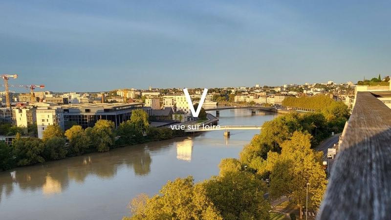 Appartement - 120 m² - 5 pièces