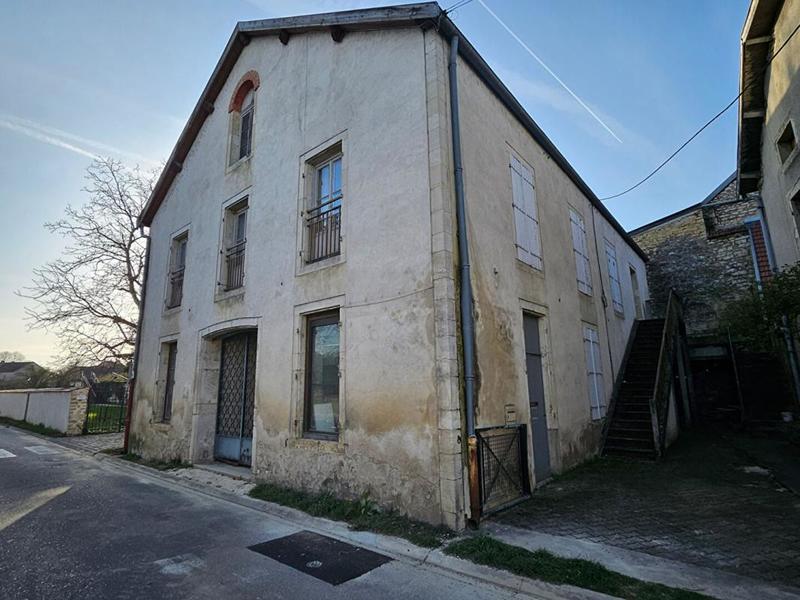 Local commercial - 318 m²