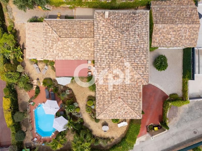 Villa - 170 m² - 6 pièces