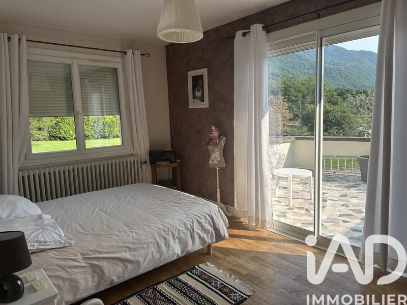 Maison - 162 m² - 7 pièces