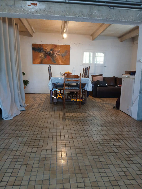 Maison traditionnelle - 105 m² - 5 pièces