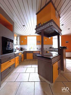 Maison - 184 m² - 6 pièces