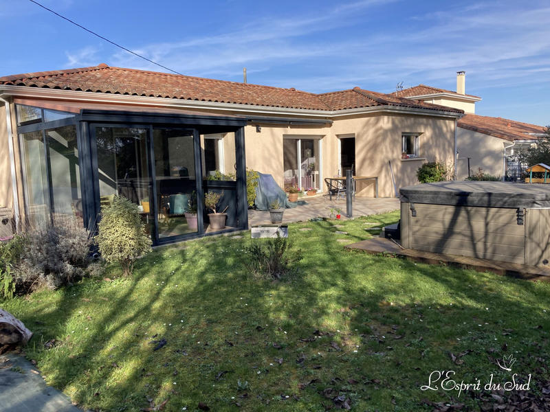 Maison - 1 m² - 4 pièces