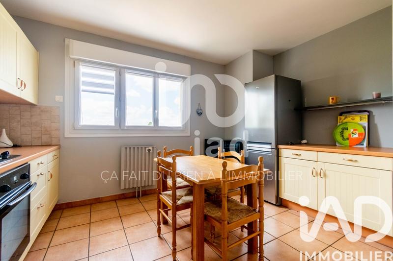 Appartement - 97 m² - 5 pièces