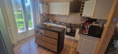 Maison - 98 m² - 5 pièces