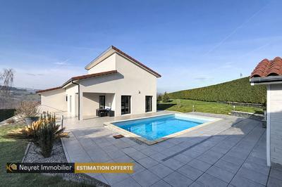 Maison - 160 m² - 6 pièces