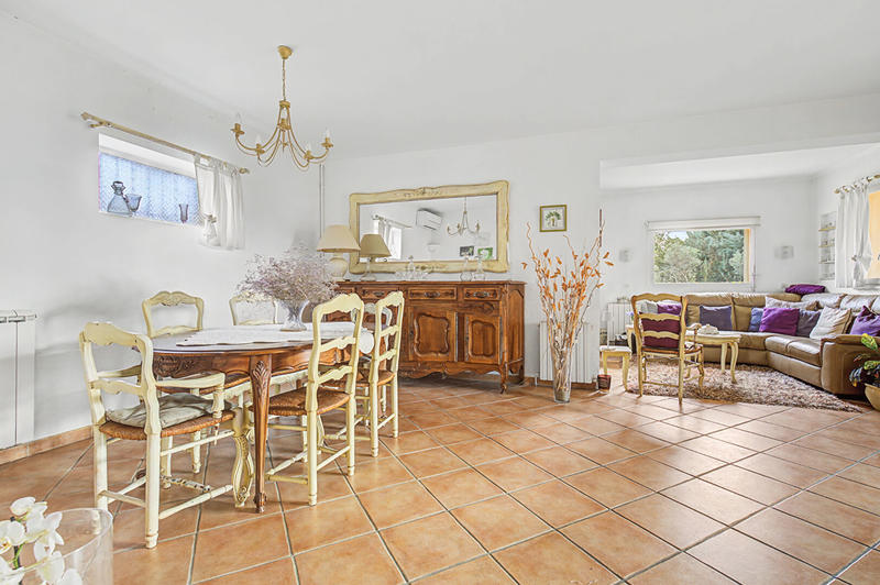 Maison - 117 m² - 5 pièces