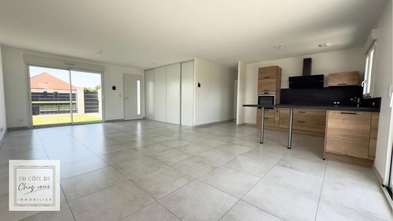 Maison - 93 m² - 5 pièces