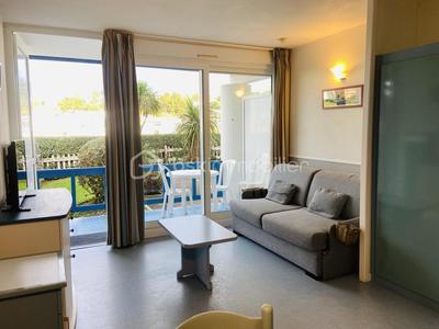 Studio - 30 m² - 1 pièce