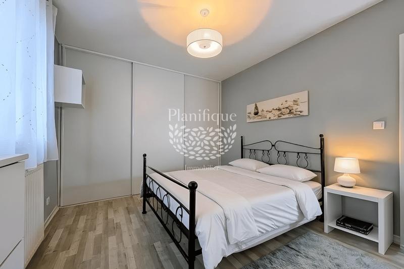 Maison - 96 m² - 5 pièces