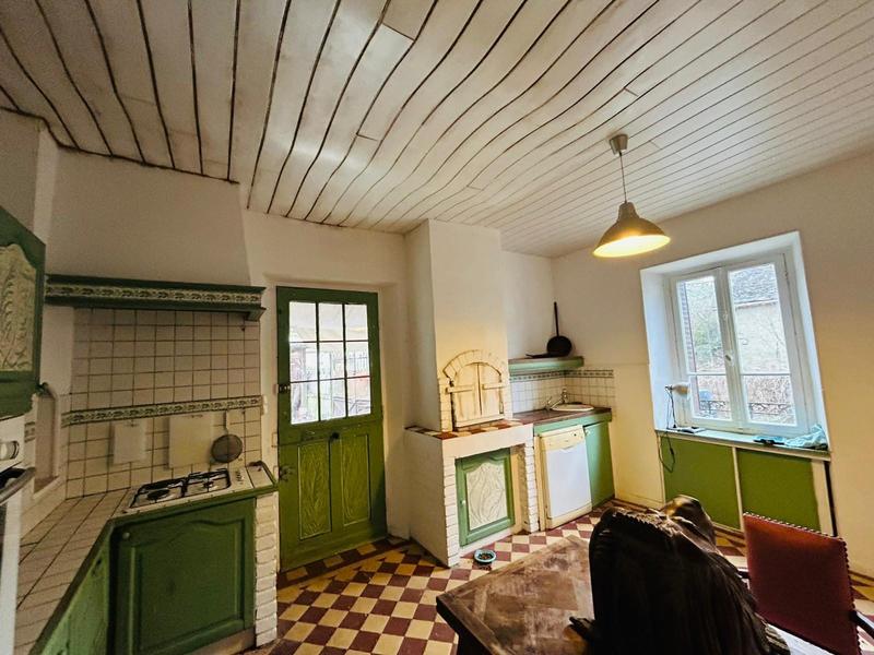 Maison ancienne - 107 m² - 3 pièces